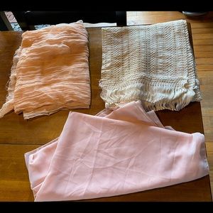 Table runners wedding